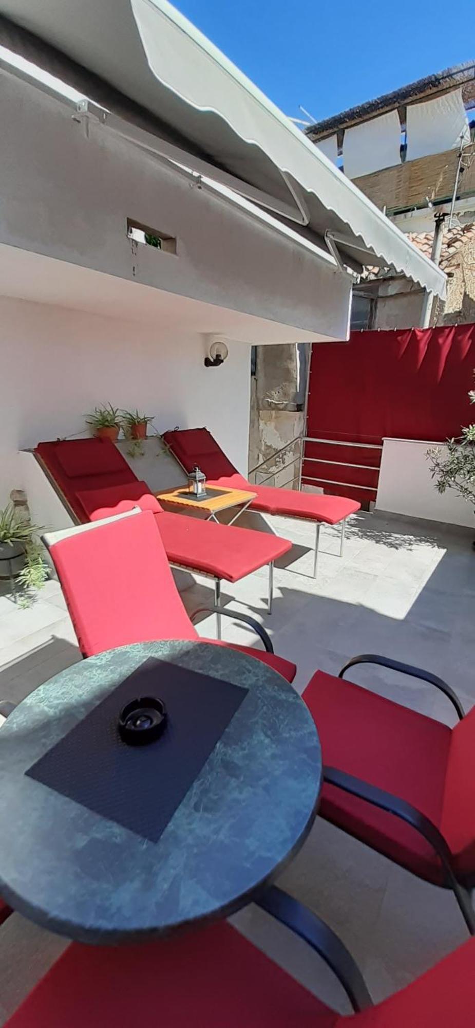Old Town Baska Apartment Екстериор снимка